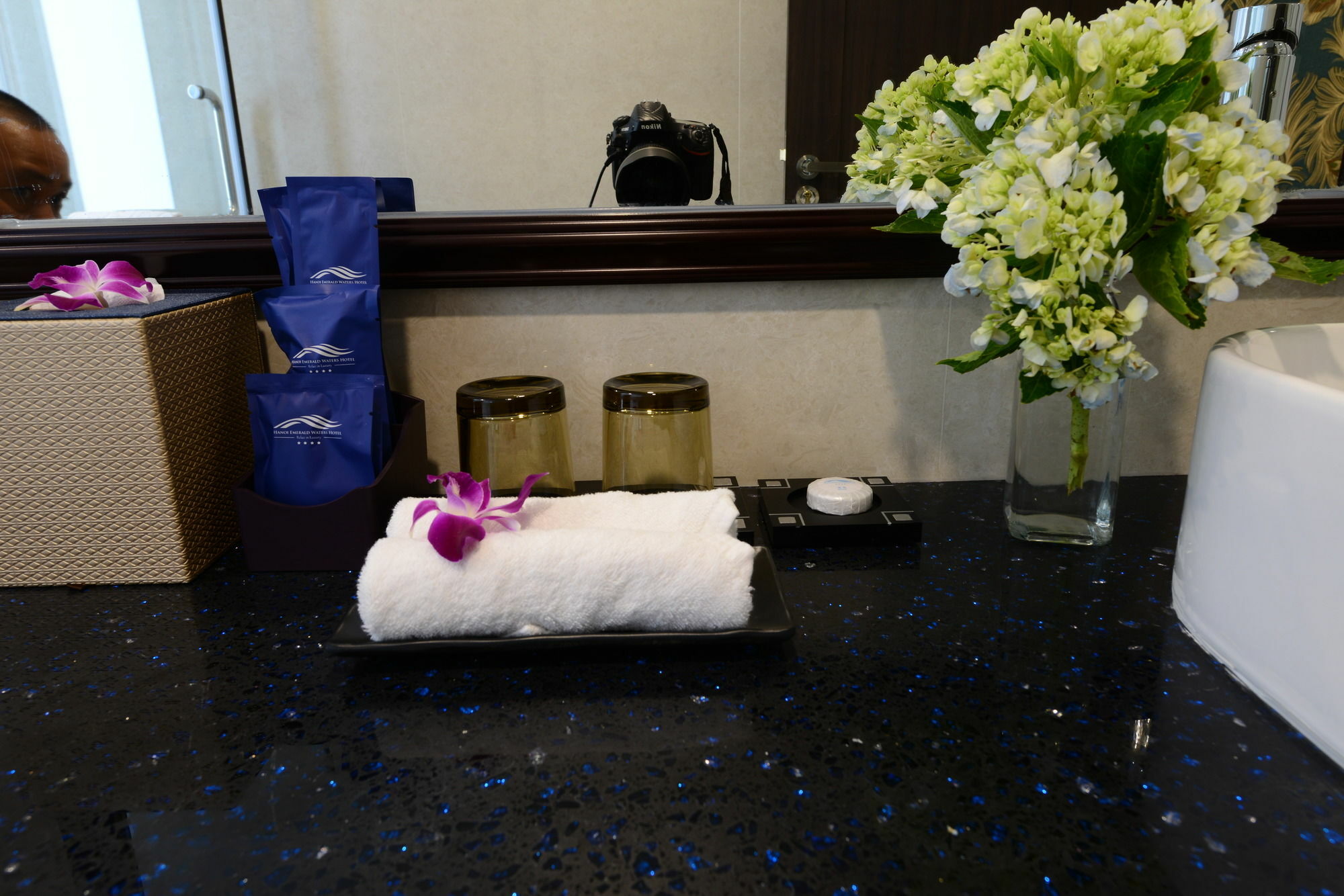 Hanoi Emerald Waters Hotel & Spa Zewnętrze zdjęcie