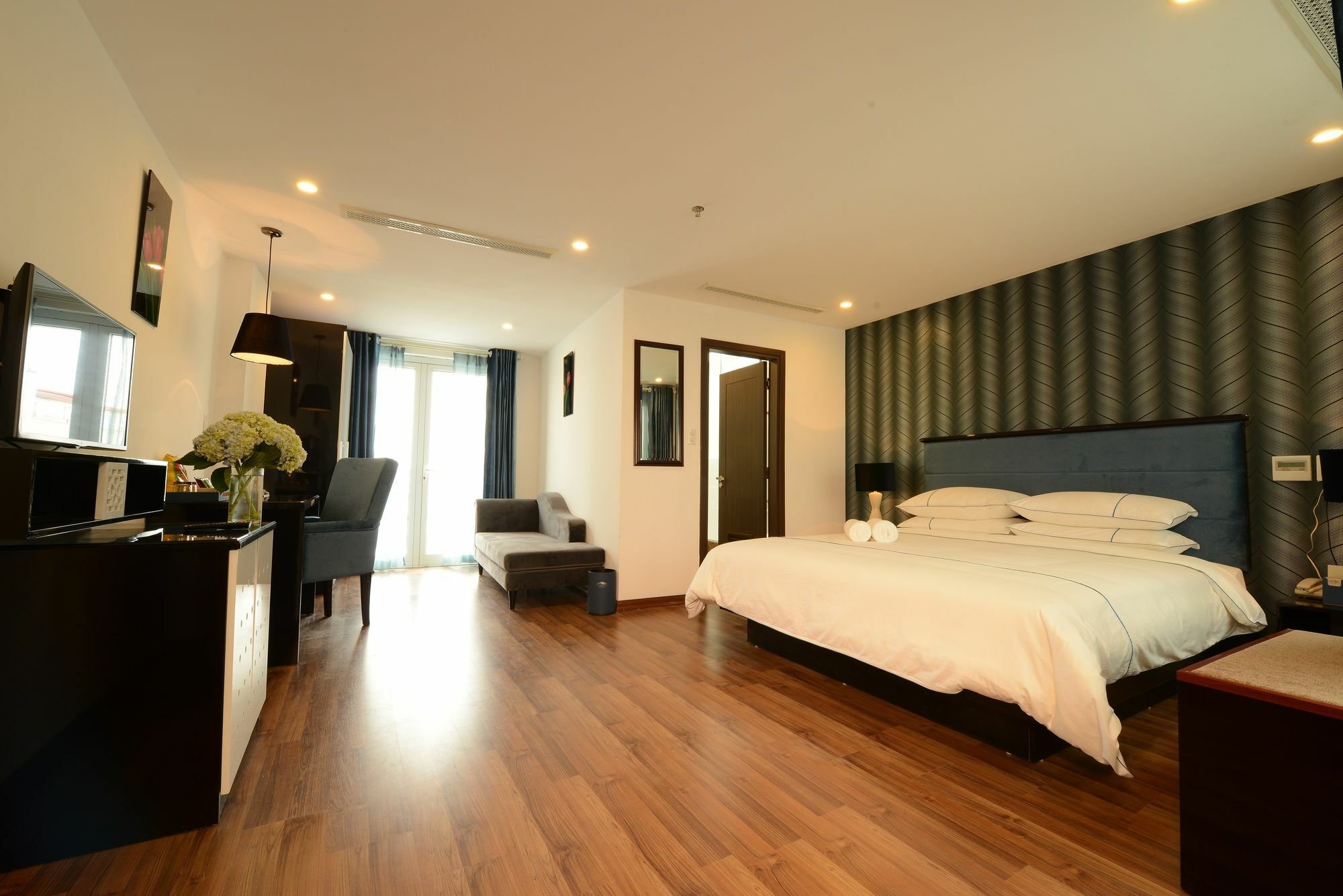 Hanoi Emerald Waters Hotel & Spa Zewnętrze zdjęcie